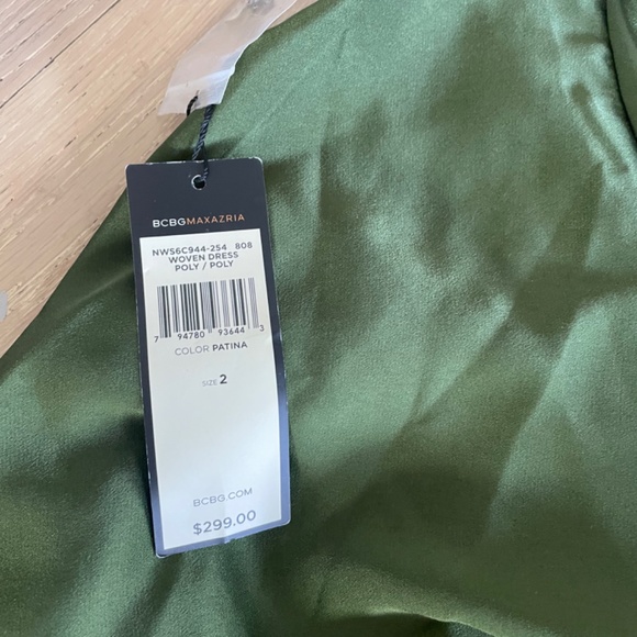 BCBG Patina one shoulder formal cocktail dress. NWT. Size 2 - Picture 3 of 3